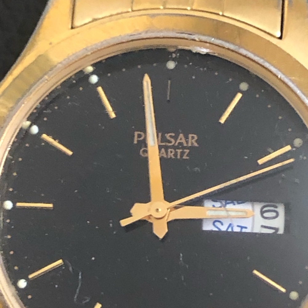 Pulsar Watch Working Condition - image 2